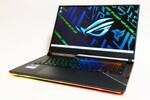 ASUS「ROG Strix SCAR 17 SE」実機レビュー = インテル最速CPU「i9-12950HX」を測った！